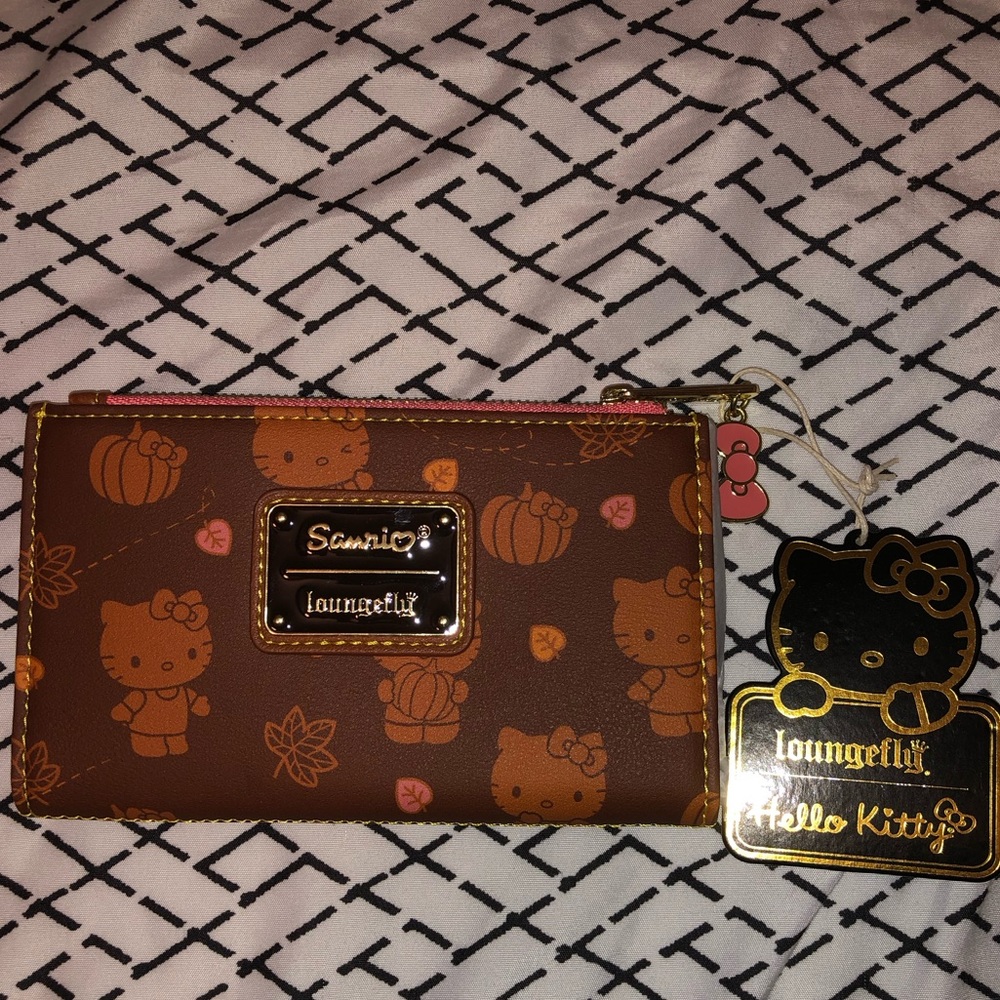 Sanrio Hello Kitty Pumpkin Spice Wallet NEW